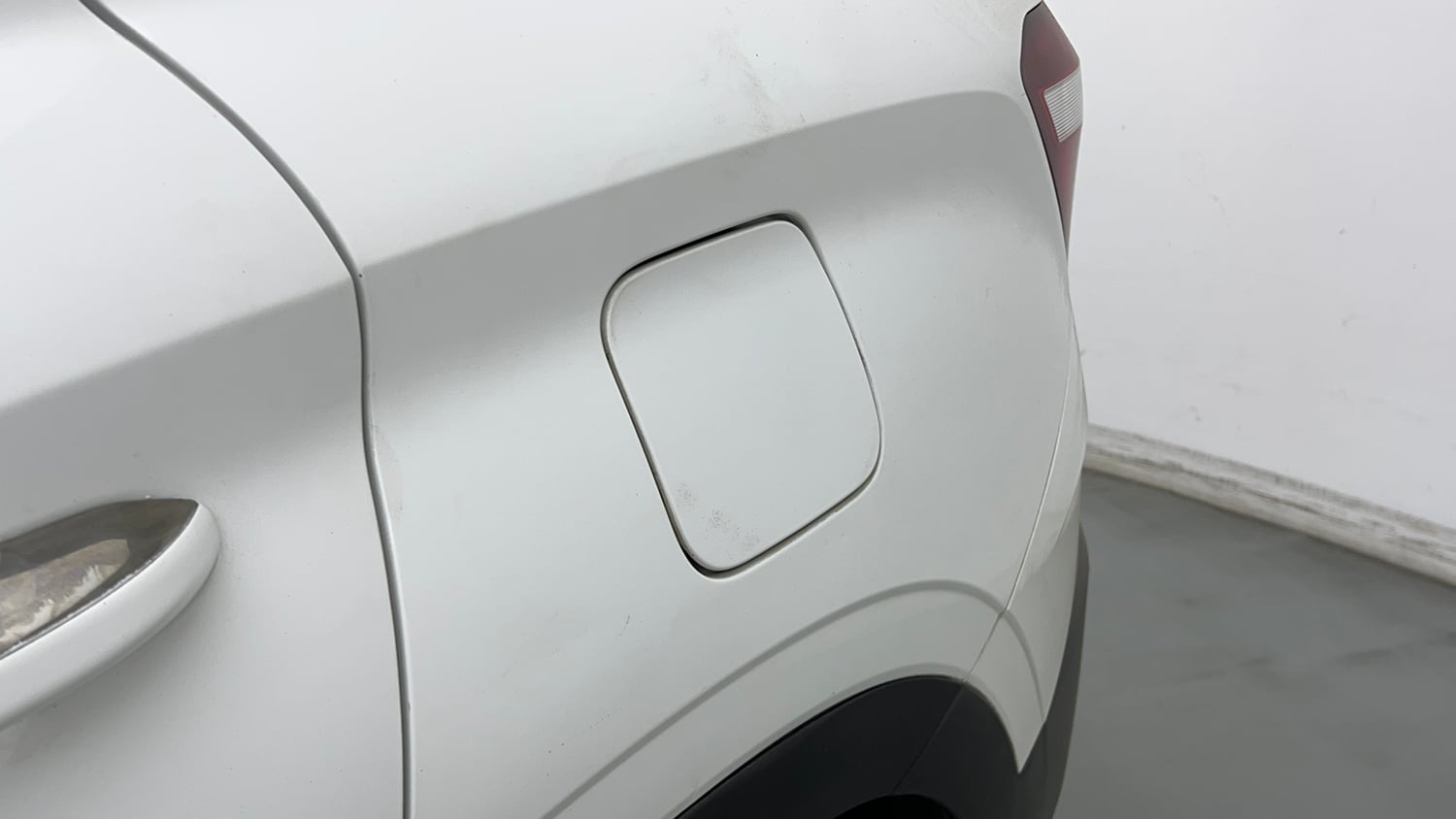 Used 2022 Hyundai Alcazar Platinum (O) 7 Seater 1.5 Diesel AT Diesel Automatic dents MINOR DENT