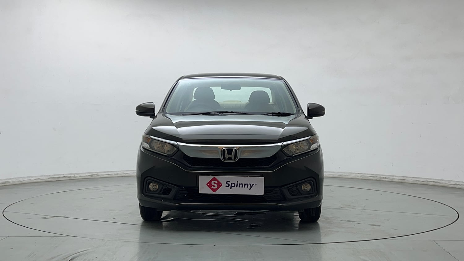 Used 2021 Honda Amaze 1.2 VX CVT Petrol Petrol Automatic exterior FRONT VIEW