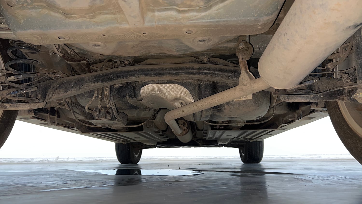 Used 2024 Maruti Suzuki Grand Vitara Zeta Smart Hybrid Petrol Manual extra REAR UNDERBODY VIEW (TAKEN FROM REAR)