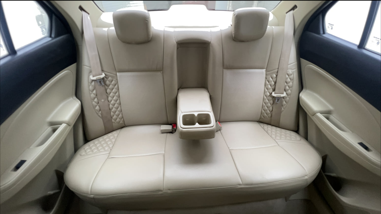 Used 2017 Maruti Suzuki Dzire ZXi Plus Petrol Manual interior REAR SEAT CONDITION VIEW