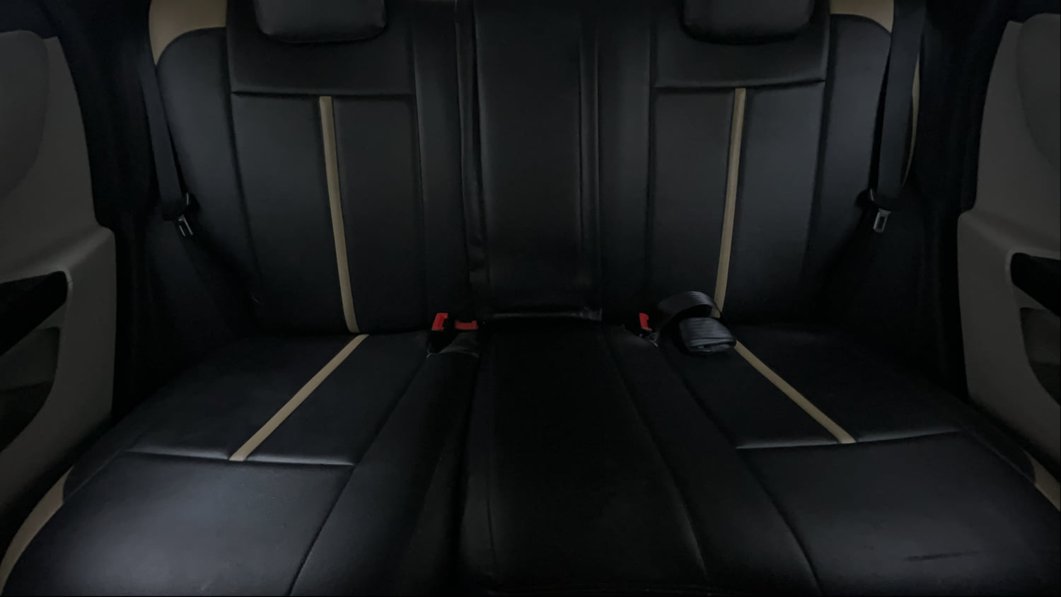 Used 2020 Tata Nexon XZA Plus (O) Dual Tone Petrol Automatic interior REAR SEAT CONDITION VIEW
