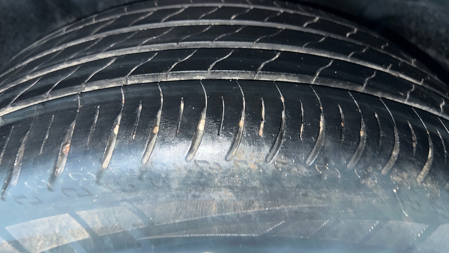 Used 2025 Honda Elevate ZX CVT Petrol Automatic tyres LEFT REAR TYRE TREAD VIEW