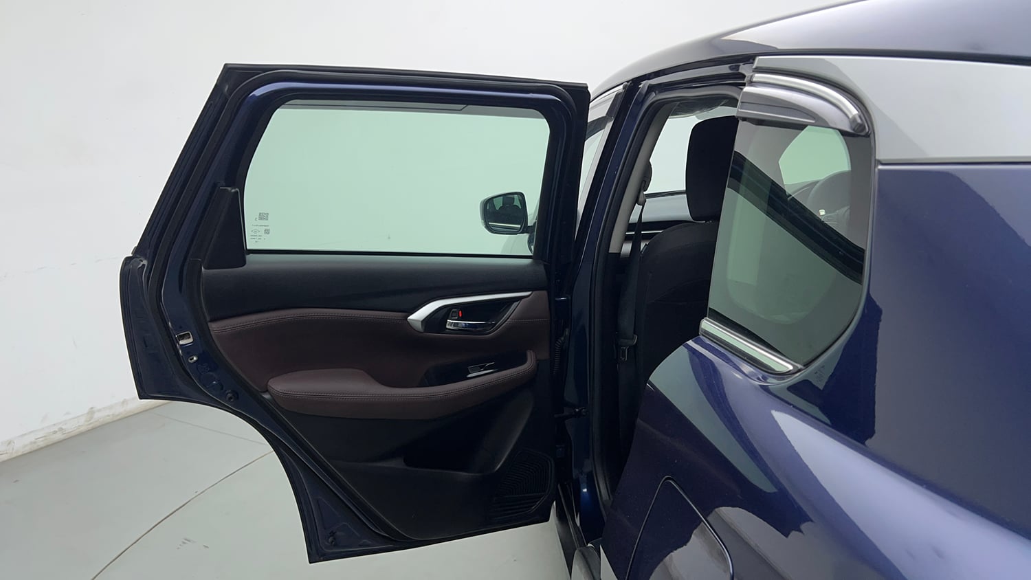 Used 2024 Maruti Suzuki Grand Vitara Zeta Smart Hybrid Petrol Manual interior LEFT REAR DOOR OPEN VIEW