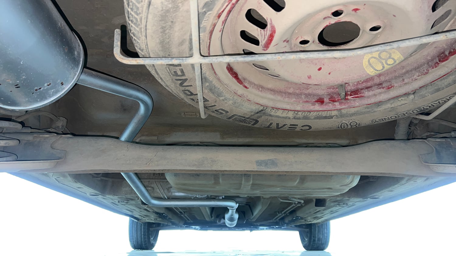 Used 2020 Renault Triber RXZ Petrol Manual extra REAR UNDERBODY VIEW (TAKEN FROM REAR)
