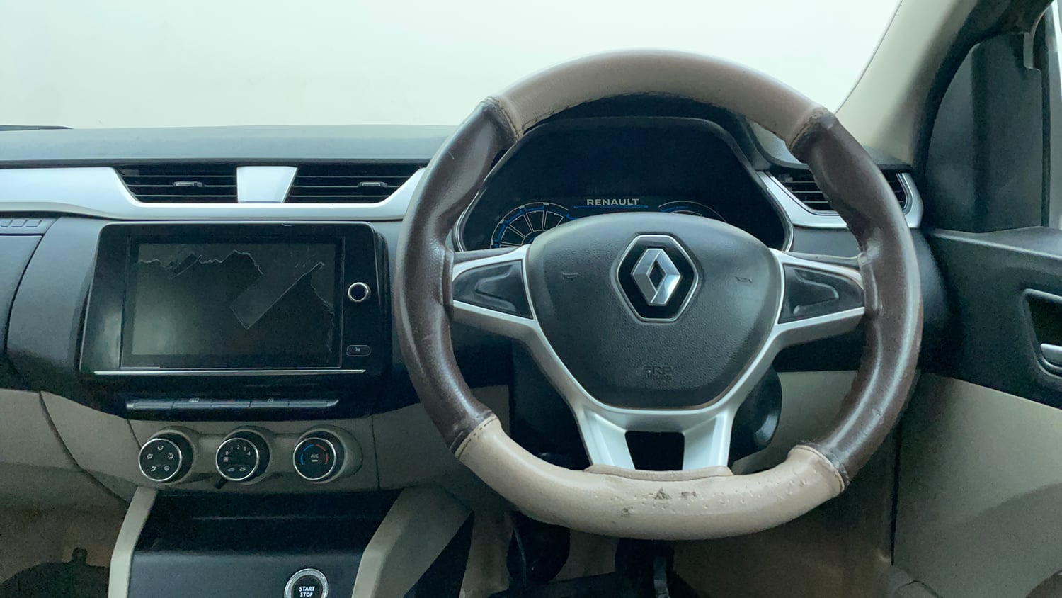 Used 2020 Renault Triber RXZ Petrol Manual interior STEERING VIEW