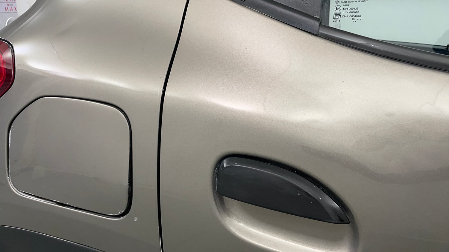 Used 2016 Renault Kwid RXT Petrol Manual dents MINOR DENT