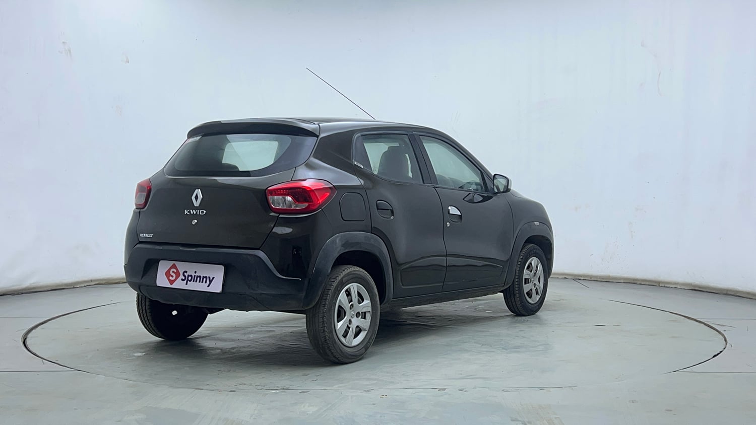 Used 2017 Renault Kwid RXL Petrol Manual exterior RIGHT REAR CORNER VIEW