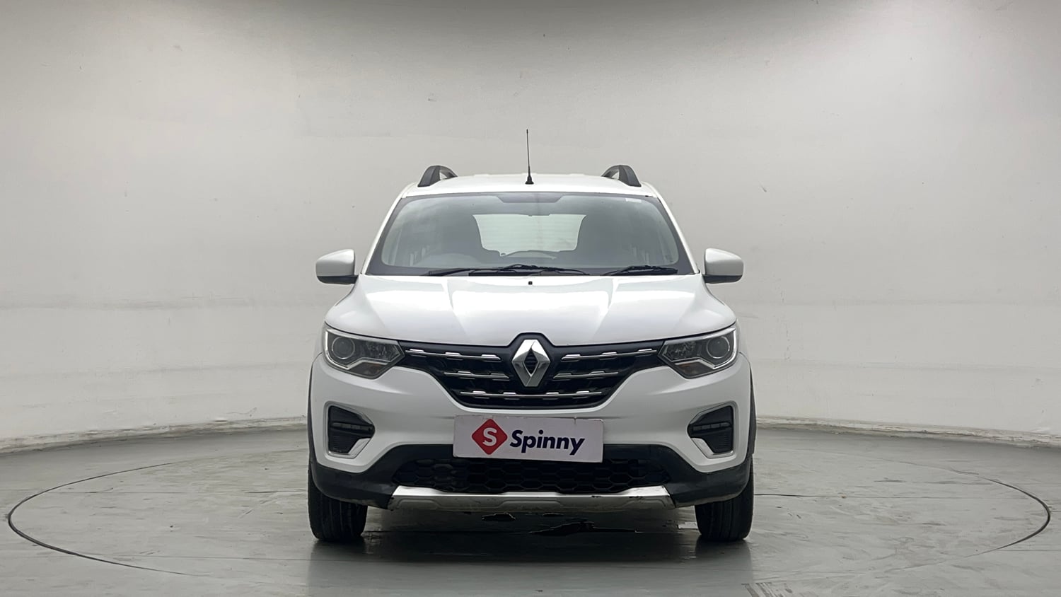 Used 2020 Renault Triber RXZ Petrol Manual exterior FRONT VIEW