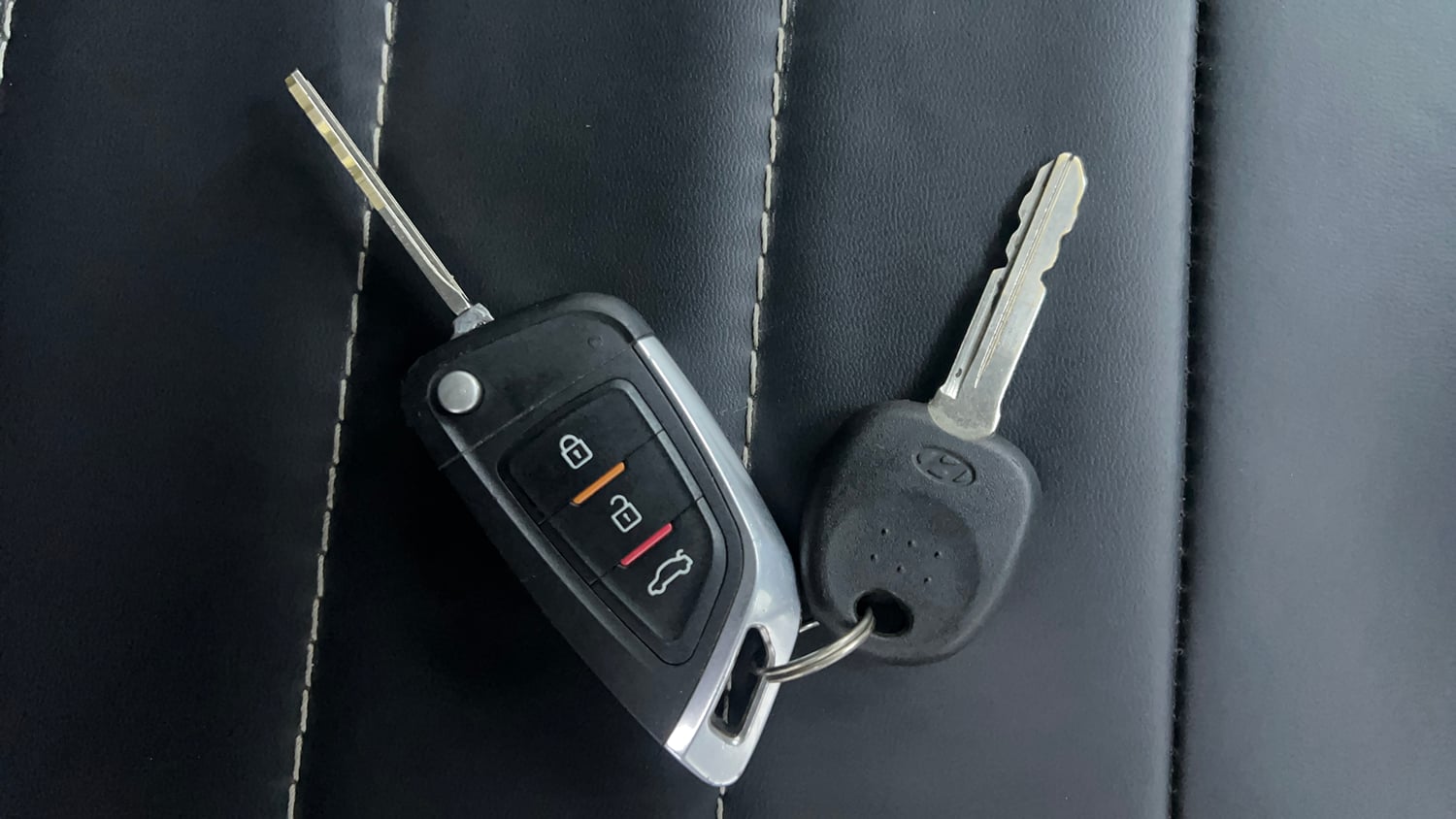 Used 2022 Hyundai Grand i10 Nios Sportz 1.2 Kappa VTVT Petrol Manual extra CAR KEY VIEW