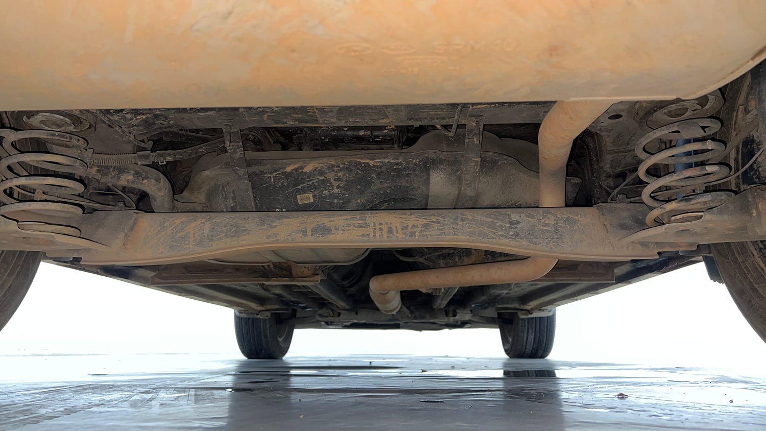 Used 2019 kia Seltos GTX Plus DCT 1.4 Petrol Automatic extra REAR UNDERBODY VIEW (TAKEN FROM REAR)