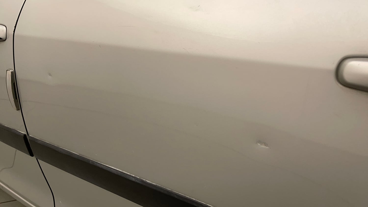 Used 2014 Maruti Suzuki Swift VXi Petrol Manual dents MINOR DENT