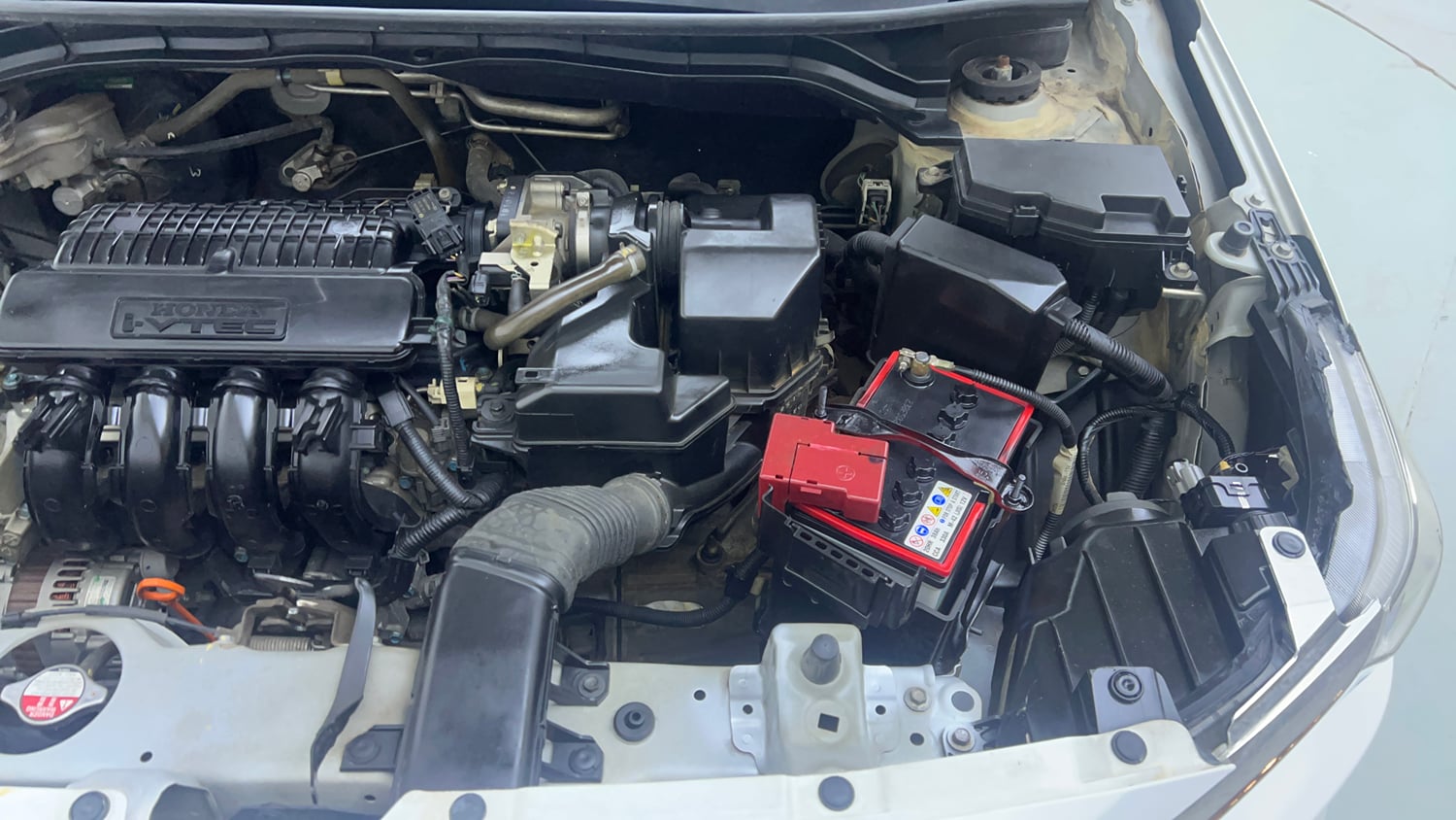 Used 2020 Honda Amaze 1.2 VX MT Petrol Petrol Manual engine ENGINE LEFT SIDE VIEW
