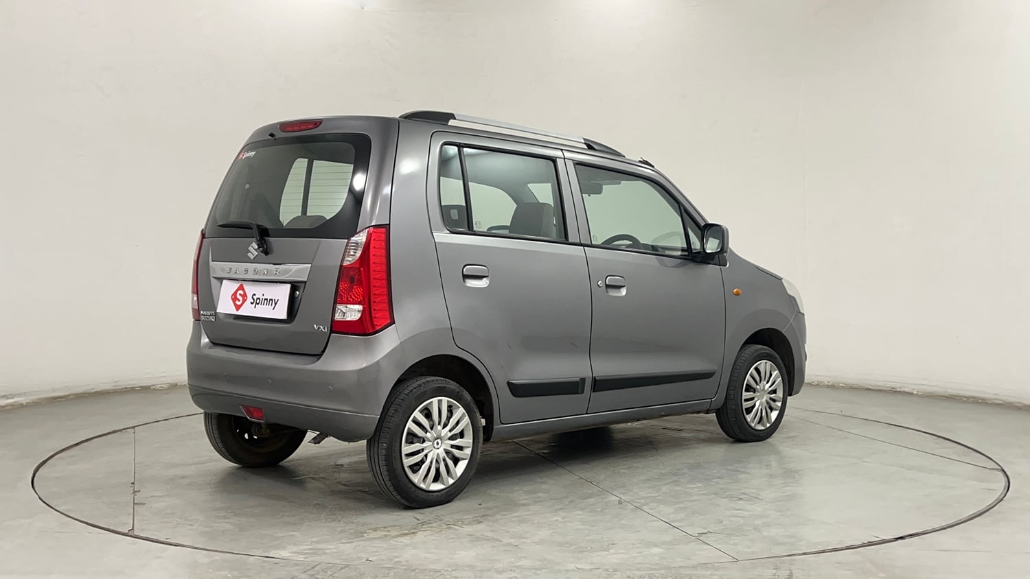 Used 2014 Maruti Suzuki Wagon R 1.0 VXI Petrol + CNG (Outside Fitted) Cng Manual exterior RIGHT REAR CORNER VIEW