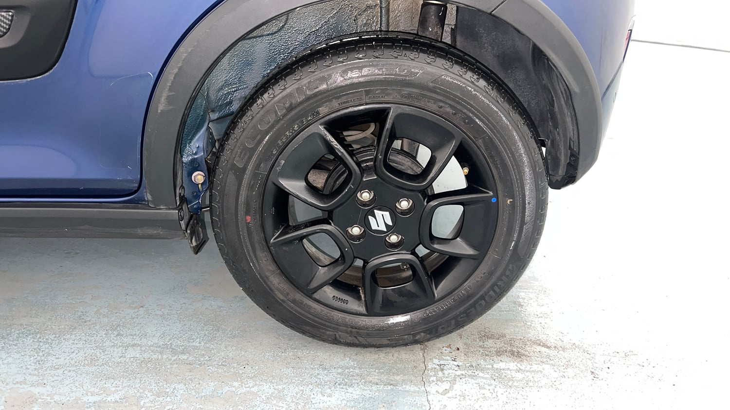 Used 2022 Maruti Suzuki Ignis Alpha 1.2 MT Petrol Manual tyres LEFT REAR TYRE RIM VIEW