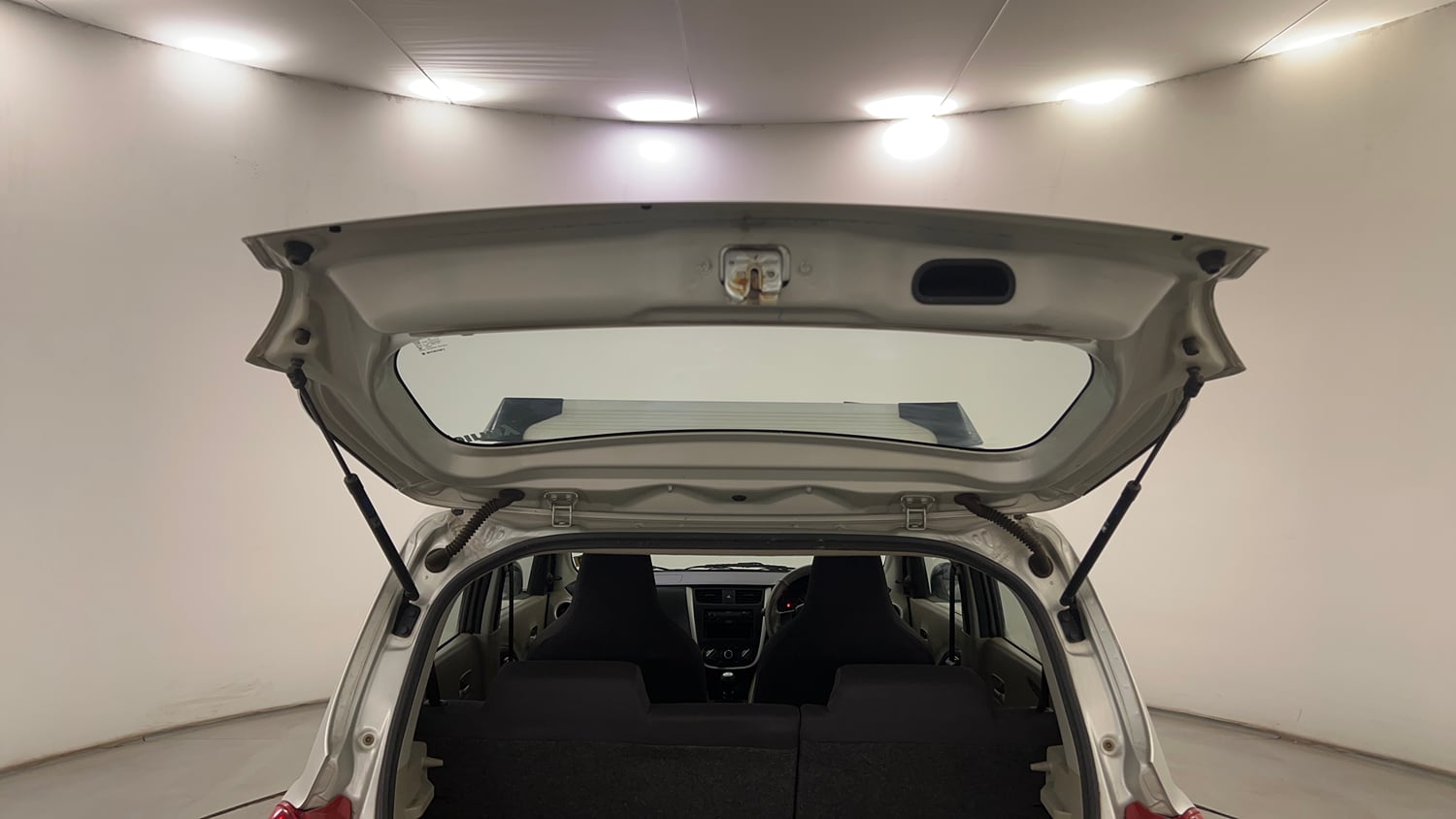 Used 2017 Maruti Suzuki Celerio VXI  CNG (Outside Fitted) Cng Manual interior DICKY DOOR OPEN VIEW