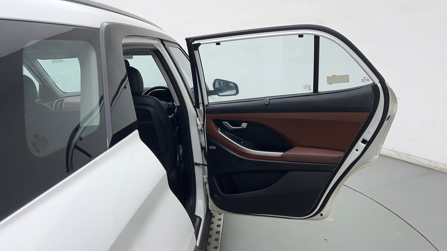 Used 2022 Hyundai Alcazar Platinum (O) 7 Seater 1.5 Diesel AT Diesel Automatic interior RIGHT REAR DOOR OPEN VIEW