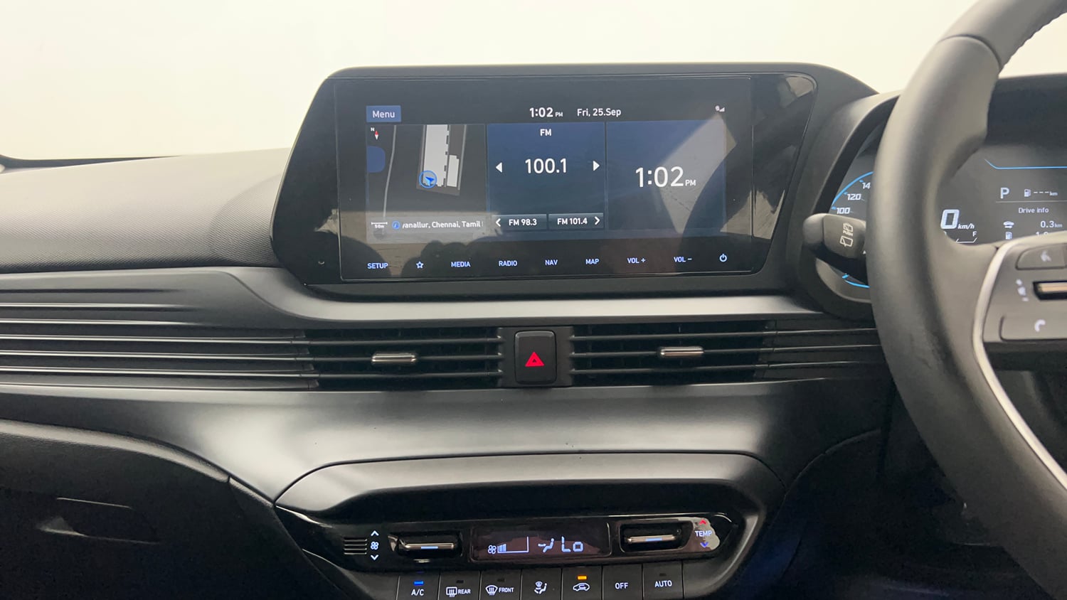 Used 2023 Hyundai New i20 Asta (O) 1.0 Turbo DCT Petrol Automatic interior MUSIC SYSTEM & AC CONTROL VIEW
