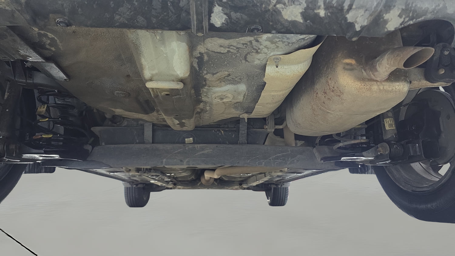 Used 2021 Hyundai Grand i10 Nios Asta 1.2 Kappa VTVT Petrol Manual extra REAR UNDERBODY VIEW (TAKEN FROM REAR)