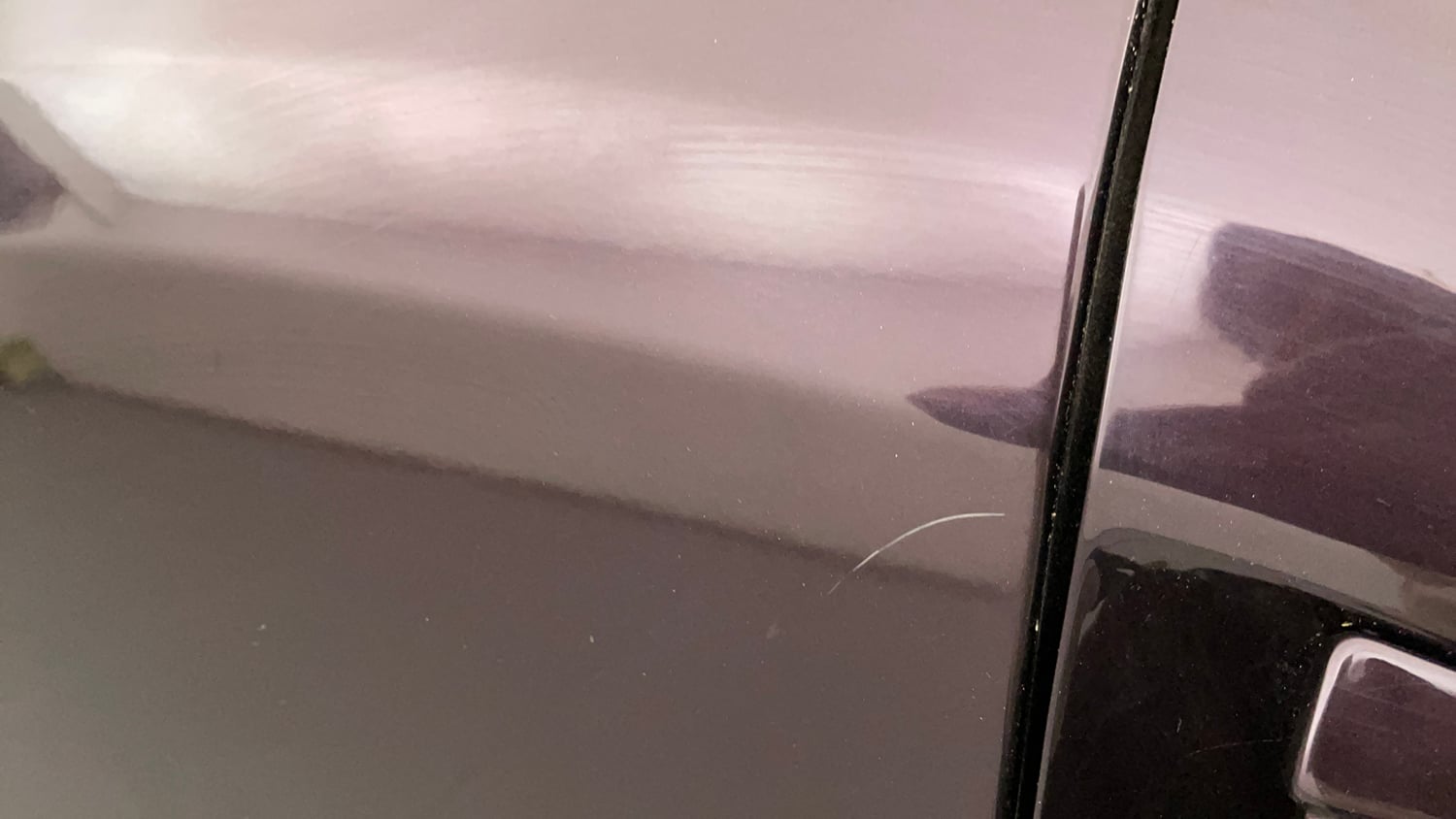 Used 2019 Mahindra XUV500 W7 Diesel Manual dents MINOR SCRATCH