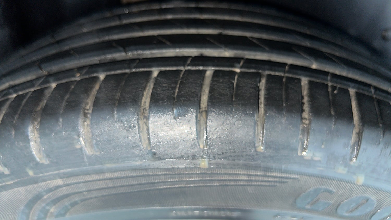 Used 2021 MG Motors Hector Sharp 1.5 Petrol CVT Petrol Automatic tyres RIGHT REAR TYRE TREAD VIEW