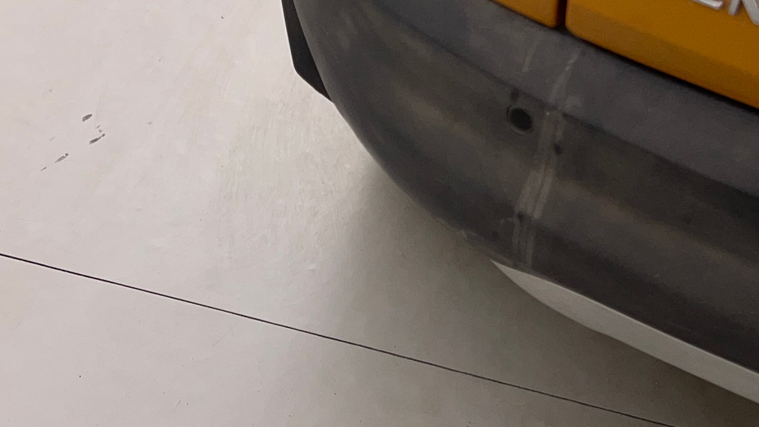 Used 2021 Renault Triber RXZ EASY-R AMT Petrol Automatic dents MINOR SCRATCH