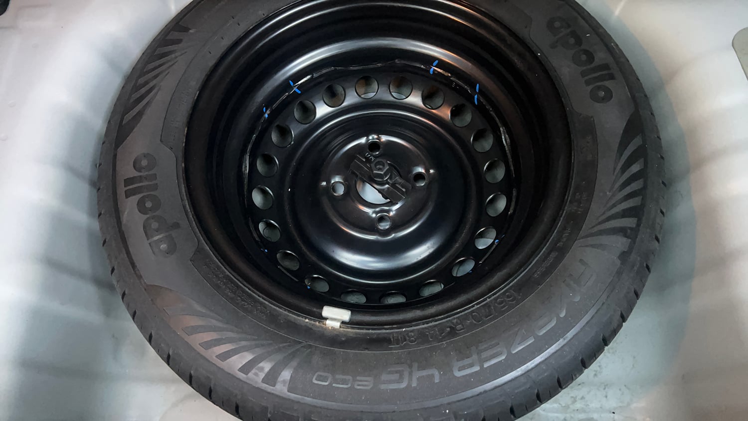 Used 2025 Hyundai Exter SX (O) Connect 1.2 MT Petrol Manual tyres SPARE TYRE VIEW