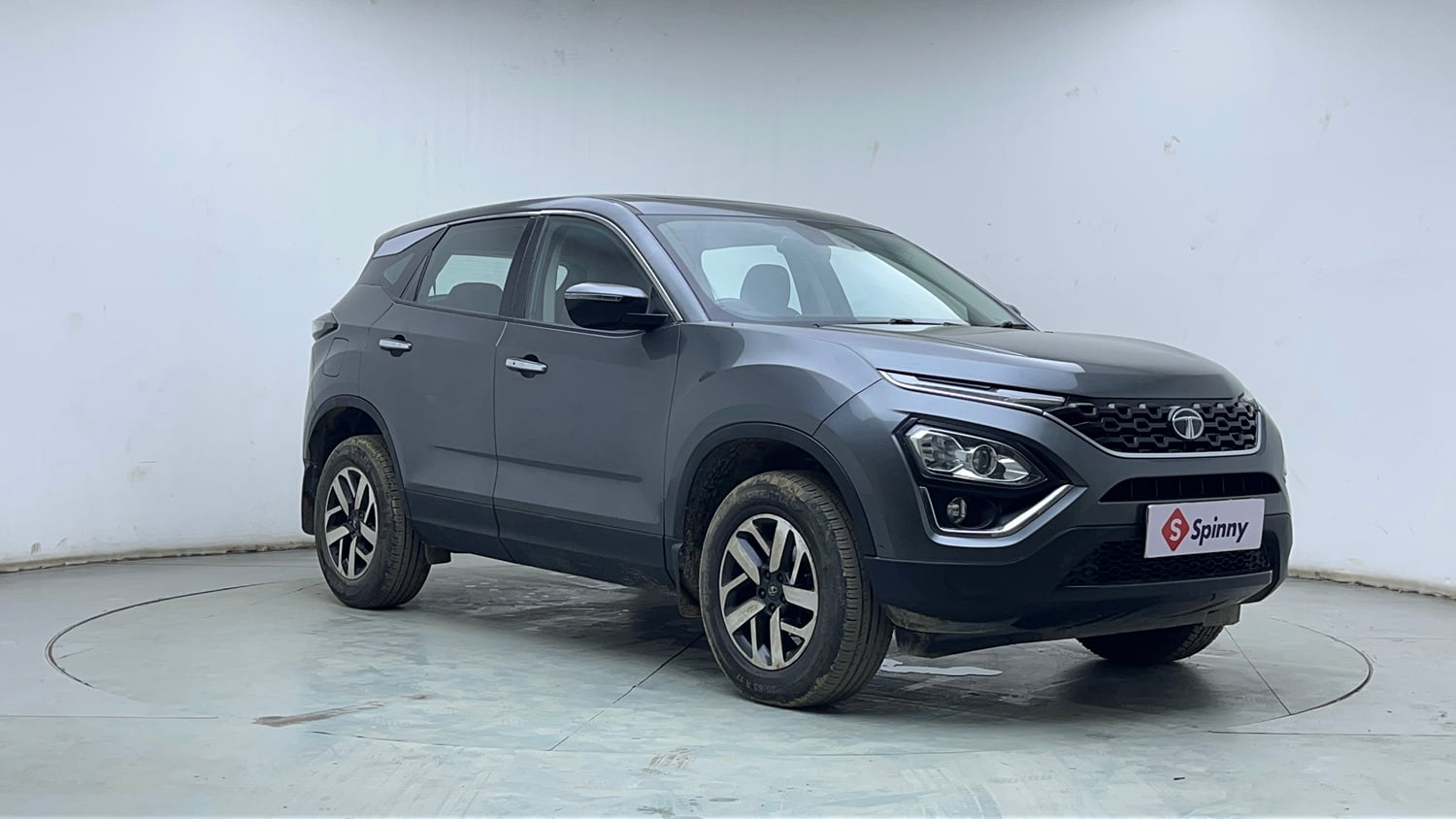 Used 2022 Tata Harrier XZ Plus Diesel Manual exterior RIGHT FRONT CORNER VIEW