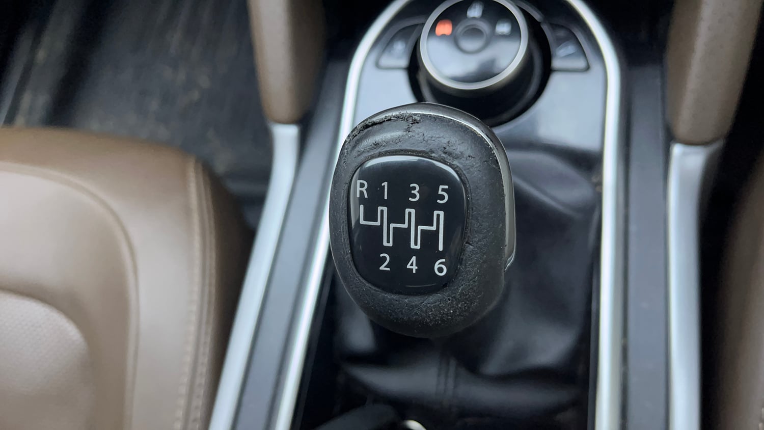 Used 2022 Tata Harrier XZ Plus Diesel Manual interior GEAR  KNOB VIEW