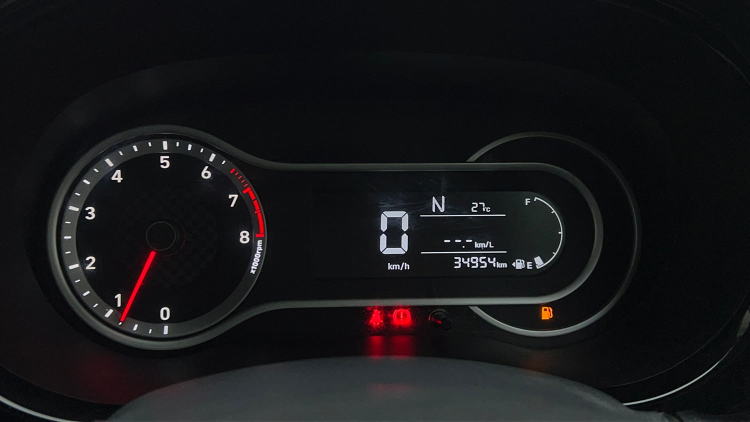 Used 2023 Hyundai Grand i10 Nios Sportz AMT 1.2 Kappa VTVT Petrol Automatic interior CLUSTERMETER VIEW
