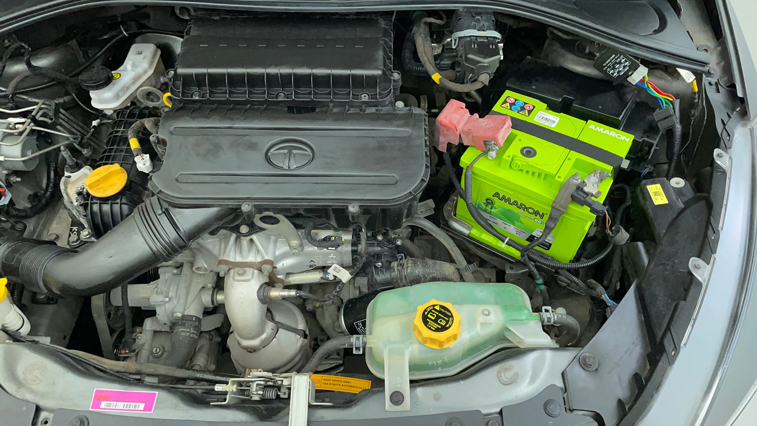 Used 2022 Tata Tiago XT Rhythm Petrol Manual engine ENGINE LEFT SIDE VIEW
