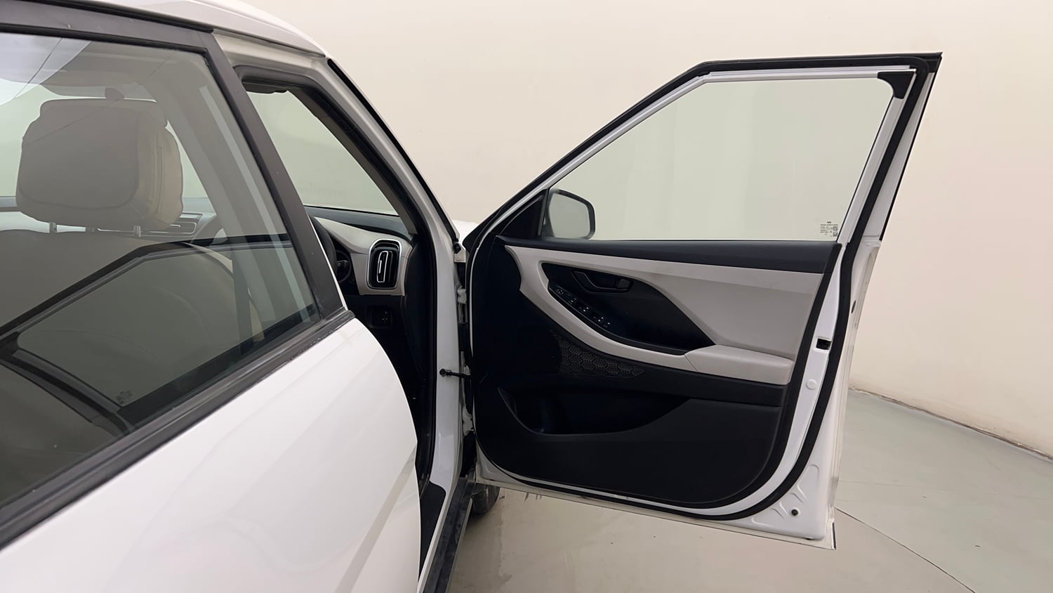 Used 2020 Hyundai Creta EX 1.5 Petrol Petrol Manual interior RIGHT FRONT DOOR OPEN VIEW