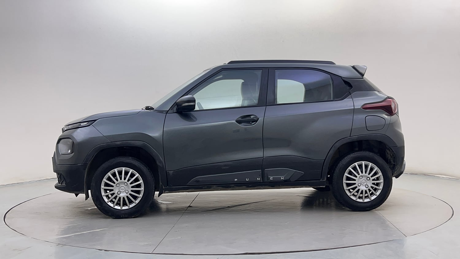 Used 2023 Tata Punch Pure MT Petrol Manual exterior LEFT SIDE VIEW