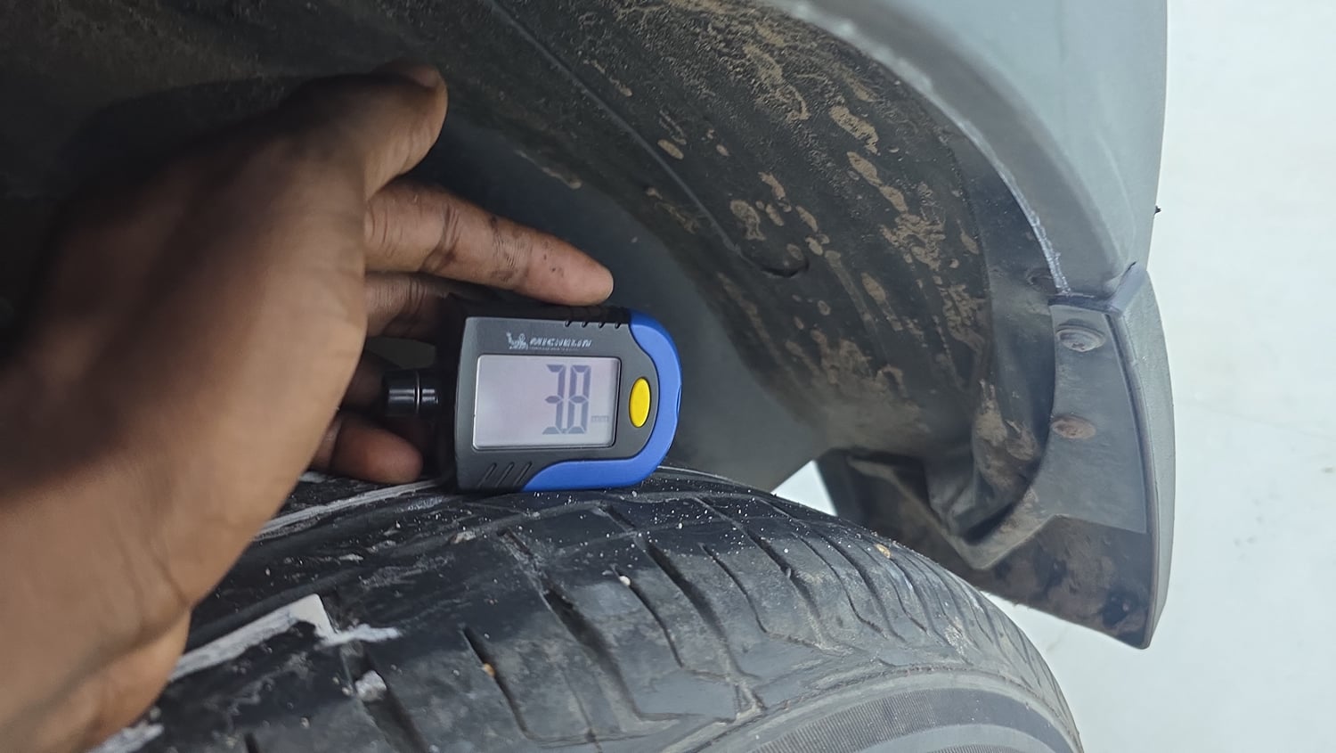 Used 2023 Tata Nexon Fearless Plus S 1.2 Revotron Petrol 6MT DT Petrol Manual tyres LEFT REAR TYRE TREAD VIEW