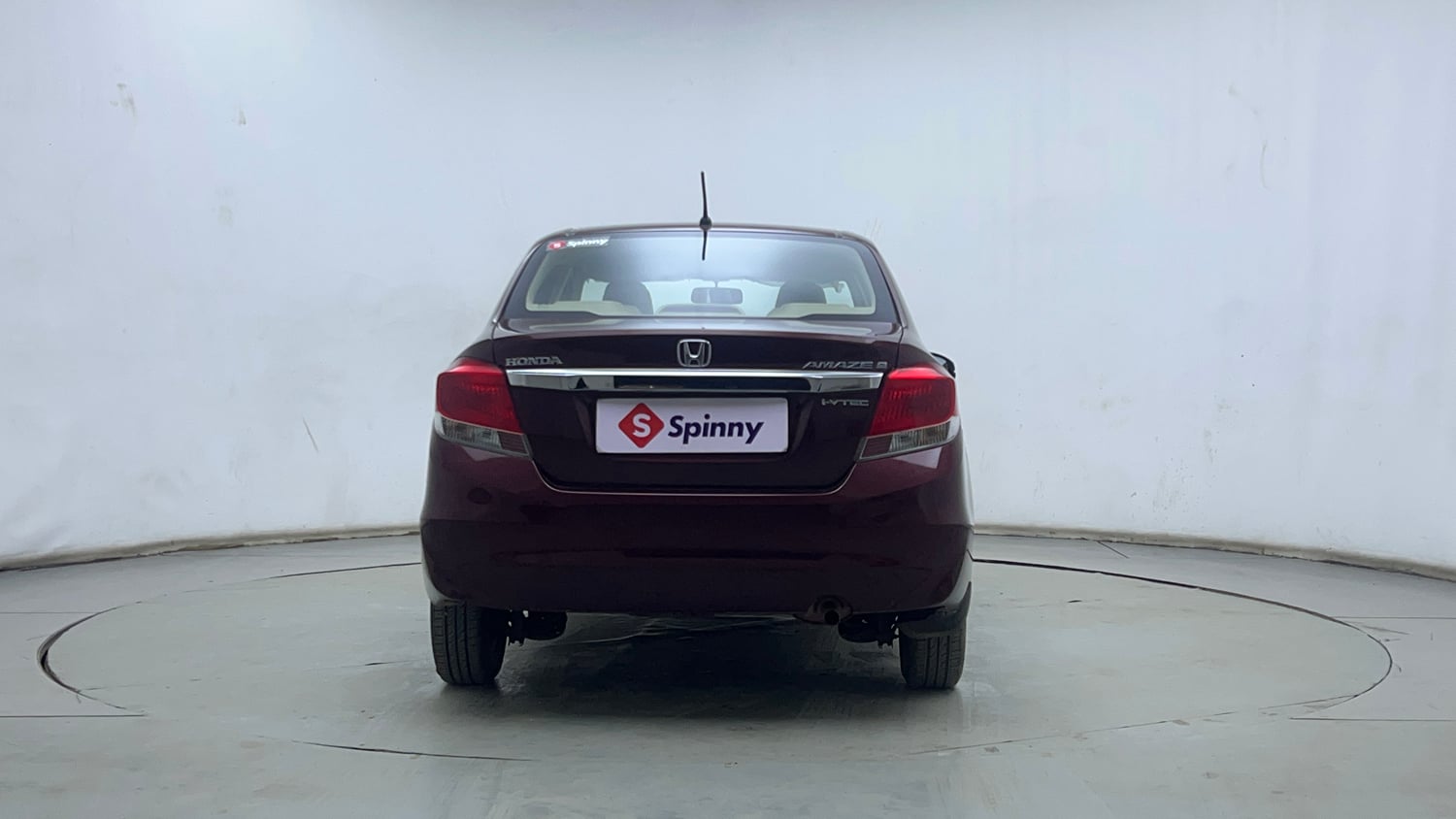 Used 2015 Honda Amaze 1.2 S i-VTEC Petrol Manual exterior BACK VIEW