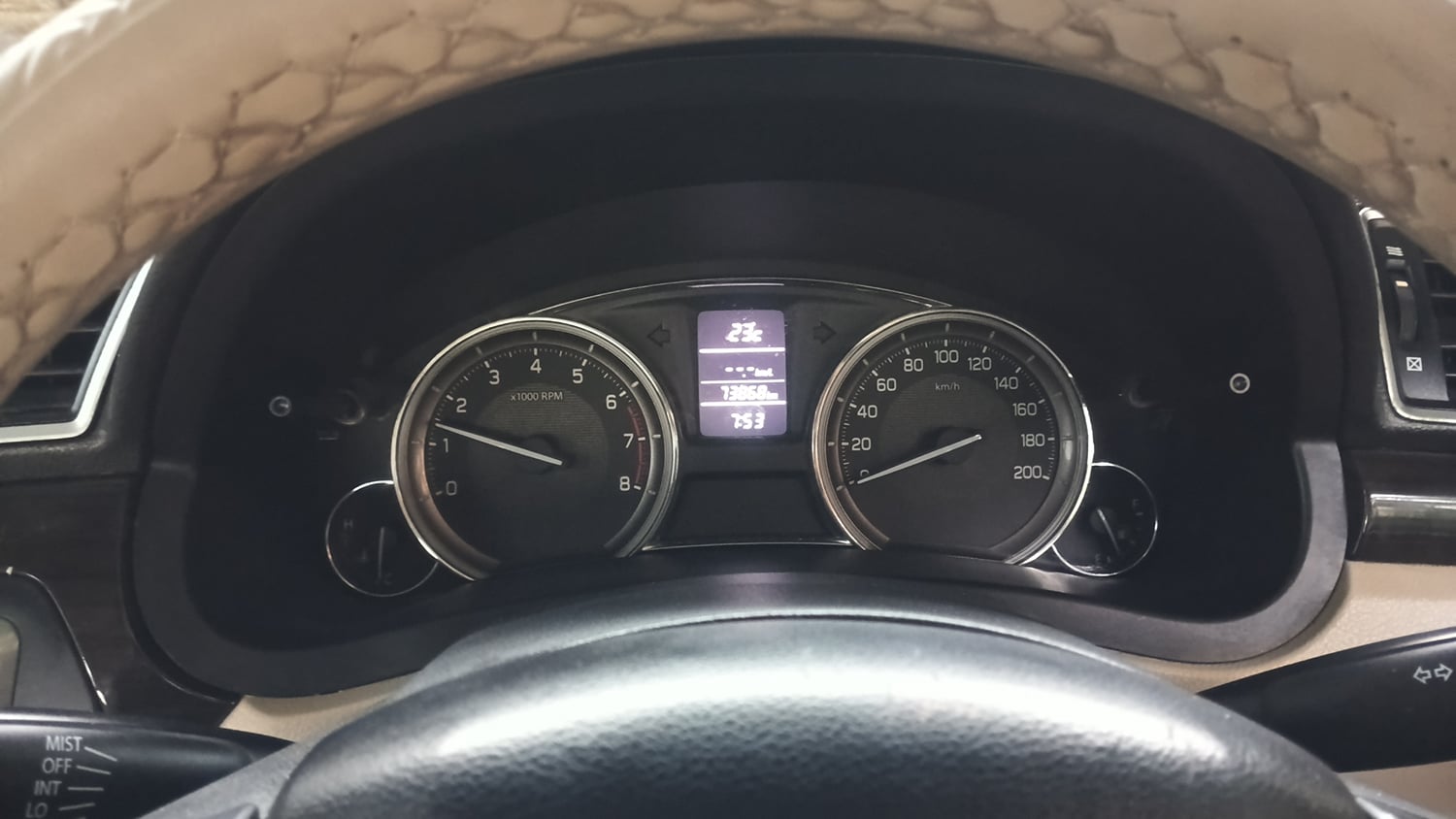 Used 2017 Maruti Suzuki Ciaz Delta 1.4 MT Petrol Manual interior CLUSTERMETER VIEW