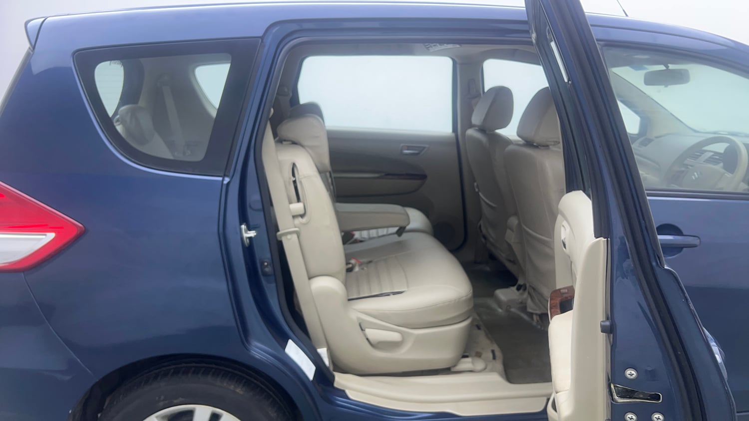 Used 2016 Maruti Suzuki Ertiga ZXI+ Petrol Manual interior RIGHT SIDE REAR DOOR CABIN VIEW