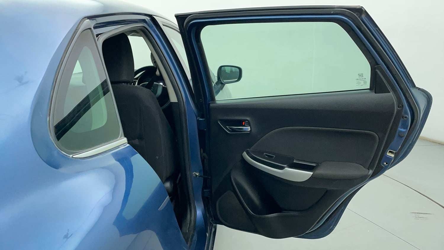 Used 2018 Maruti Suzuki Baleno Zeta 1.2 Petrol Manual interior RIGHT REAR DOOR OPEN VIEW