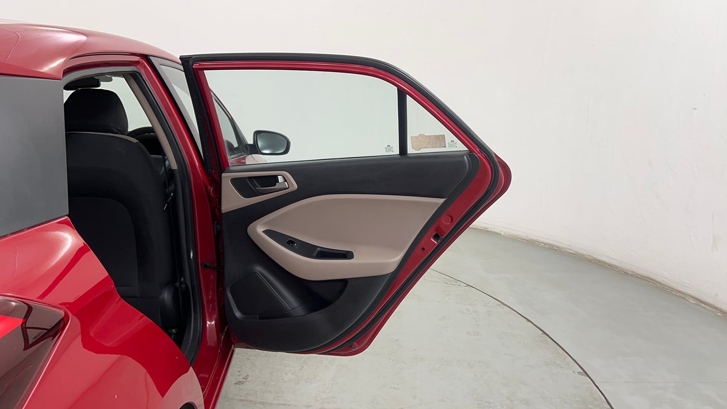Used 2015 Hyundai Elite i20 Asta 1.2 Petrol Manual interior RIGHT REAR DOOR OPEN VIEW