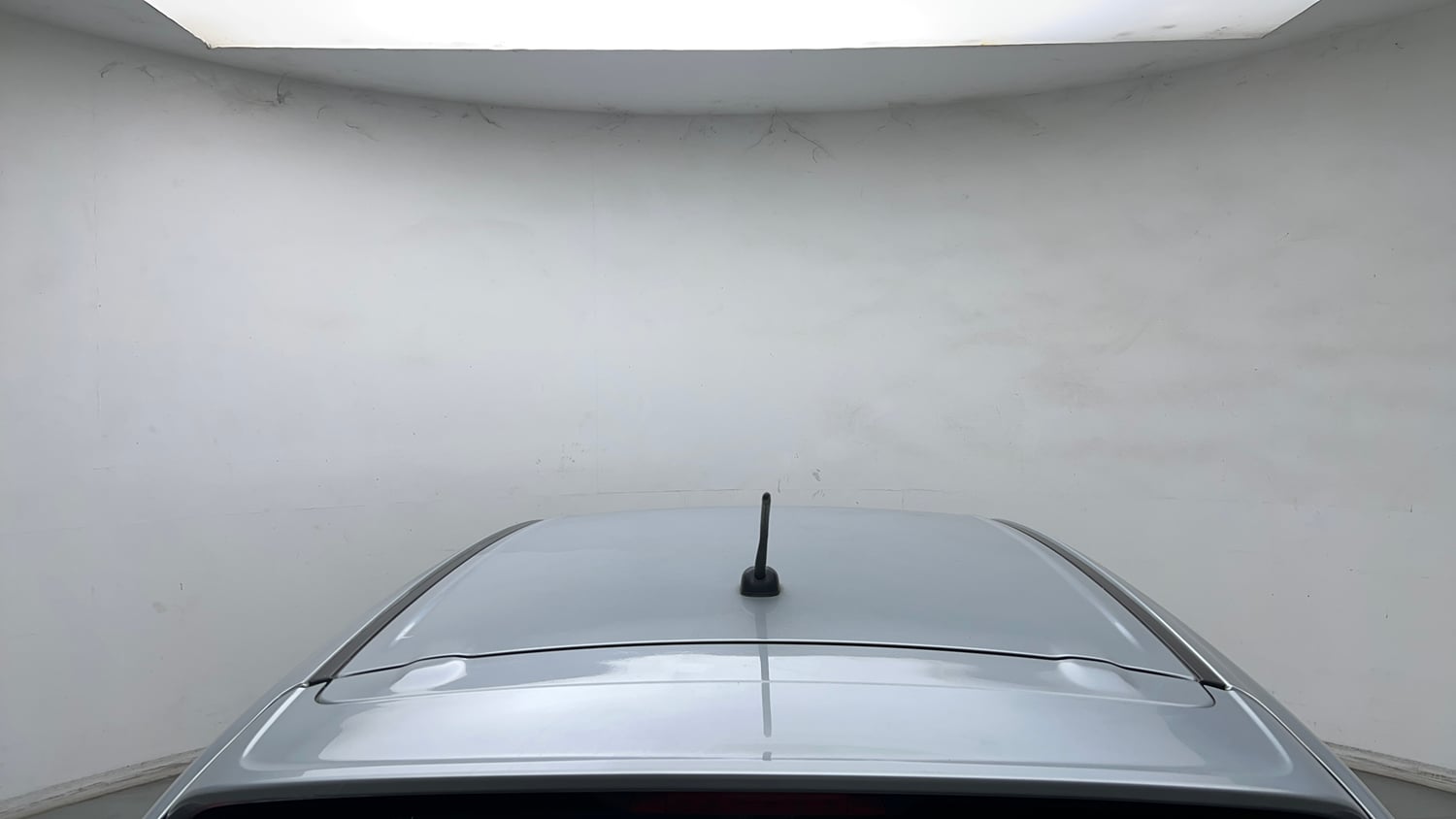 Used 2024 Maruti Suzuki Baleno Zeta MT Petrol Manual exterior EXTERIOR ROOF VIEW