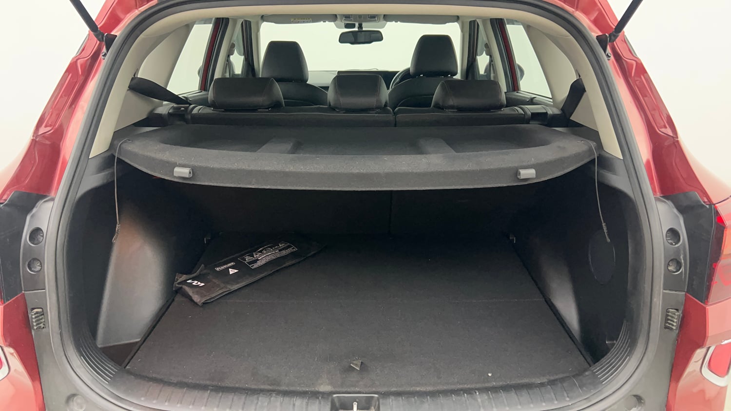 Used 2022 Kia Seltos GTX Plus 1.4 Petrol Manual interior DICKY INSIDE VIEW