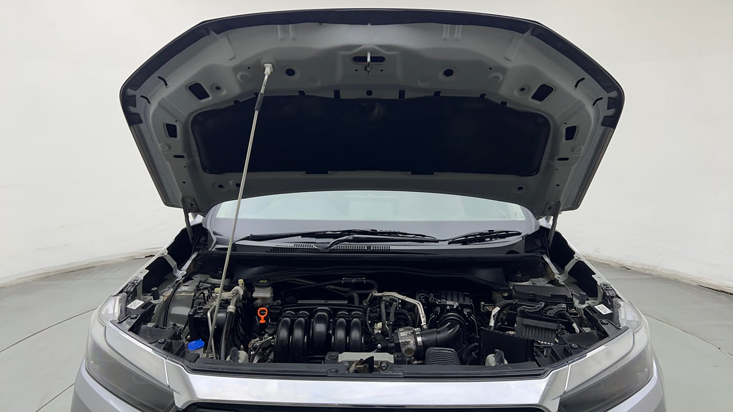Used 2025 Honda Elevate ZX CVT Petrol Automatic engine ENGINE & BONNET OPEN FRONT VIEW