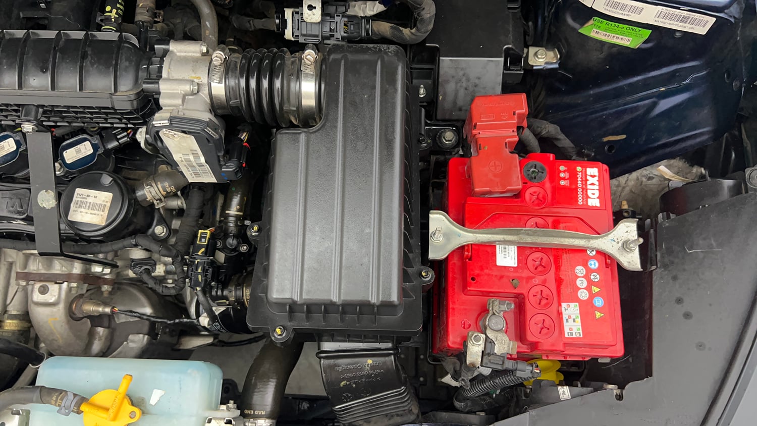 Used 2023 Tata Altroz XZ Petrol Petrol Manual engine ENGINE LEFT SIDE VIEW