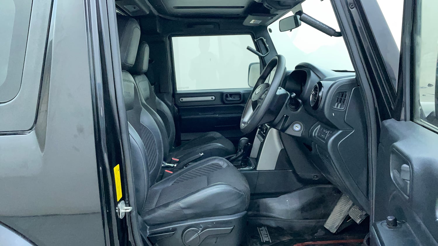 Used 2022 mahindra Thar LX Hard Top Petrol AT 4WD Petrol Automatic interior RIGHT SIDE FRONT DOOR CABIN VIEW