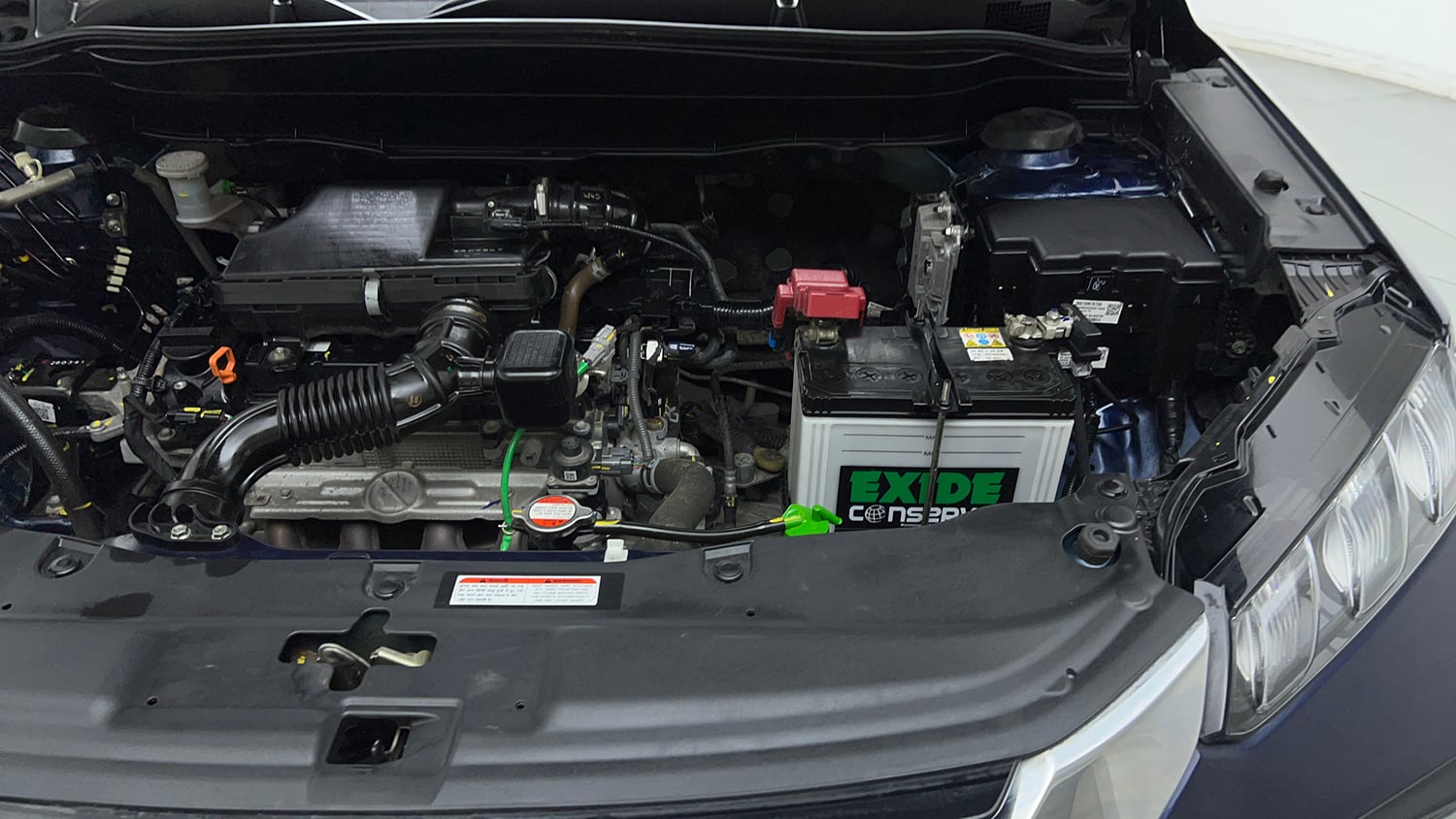 Used 2024 Maruti Suzuki Grand Vitara Zeta Smart Hybrid Petrol Manual engine ENGINE LEFT SIDE VIEW