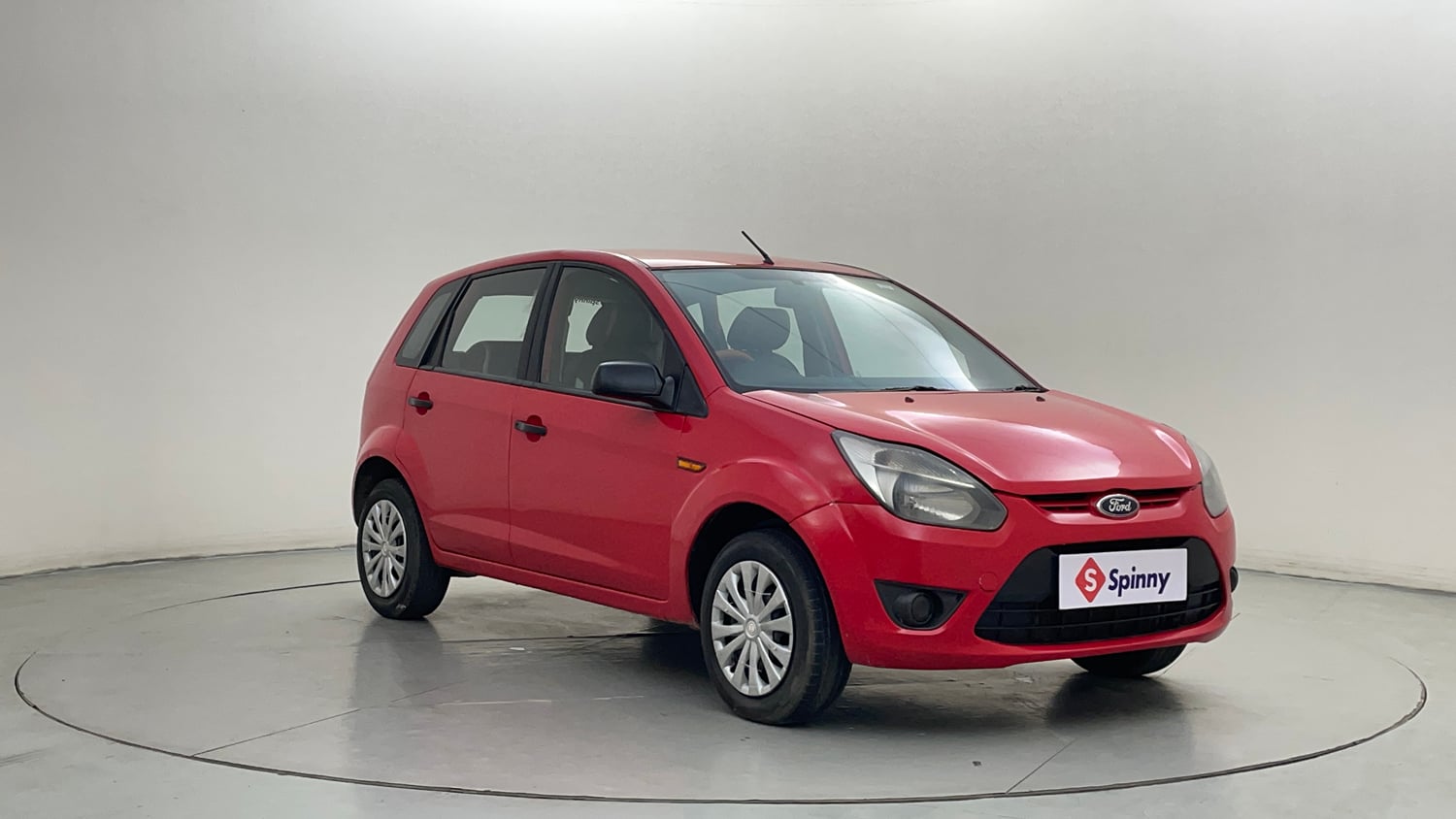 Used 2012 Ford Figo Duratorq Diesel EXI 1.4 Diesel Manual exterior RIGHT FRONT CORNER VIEW