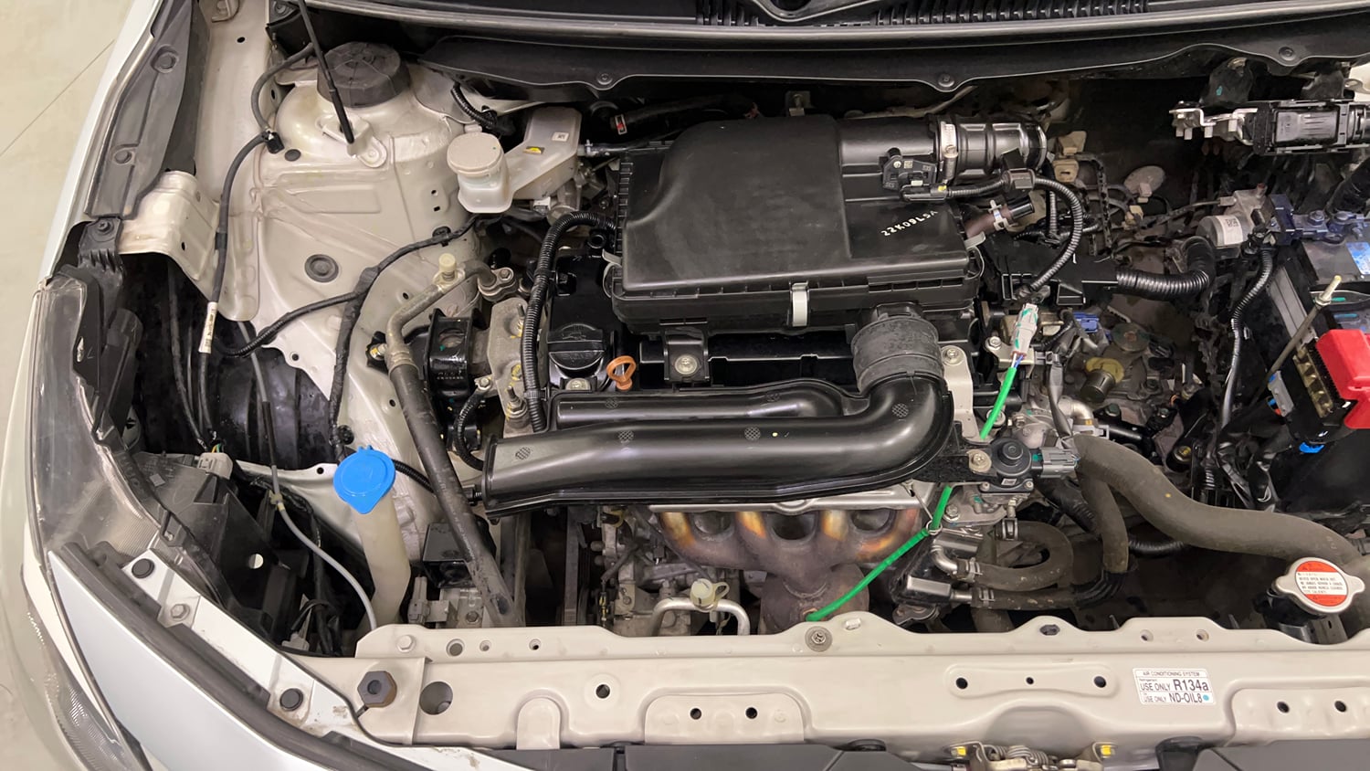 Used 2022 Toyota Glanza G Petrol Manual engine ENGINE RIGHT SIDE VIEW