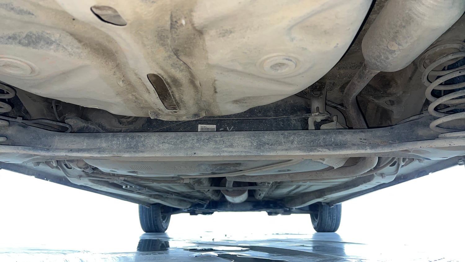 Used 2018 Maruti Suzuki Baleno Delta 1.2 Petrol Manual extra REAR UNDERBODY VIEW (TAKEN FROM REAR)