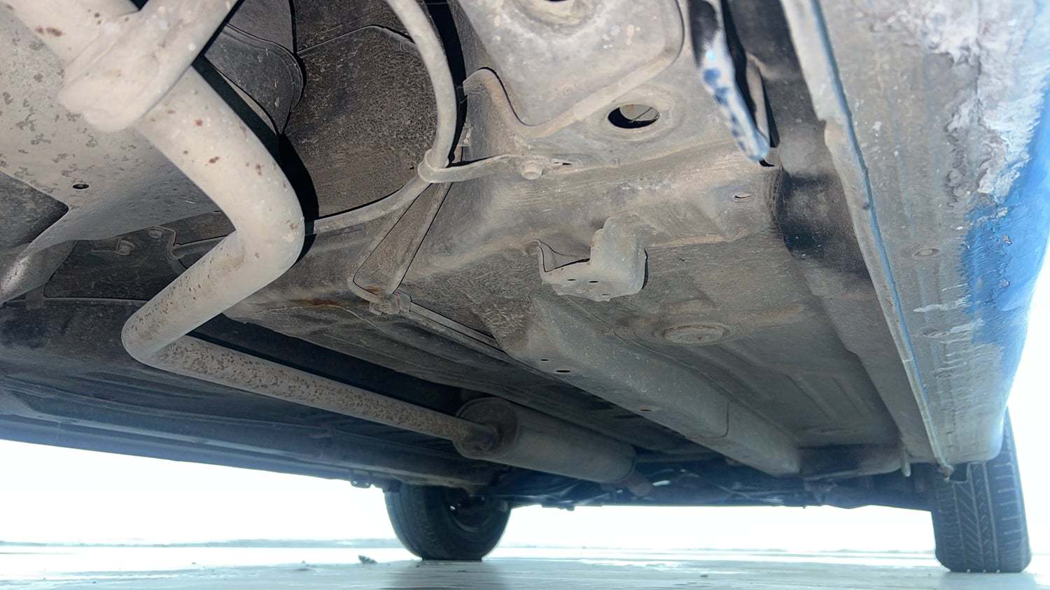 Used 2015 Maruti Suzuki Celerio VXi AMT Petrol Automatic extra REAR RIGHT UNDERBODY VIEW