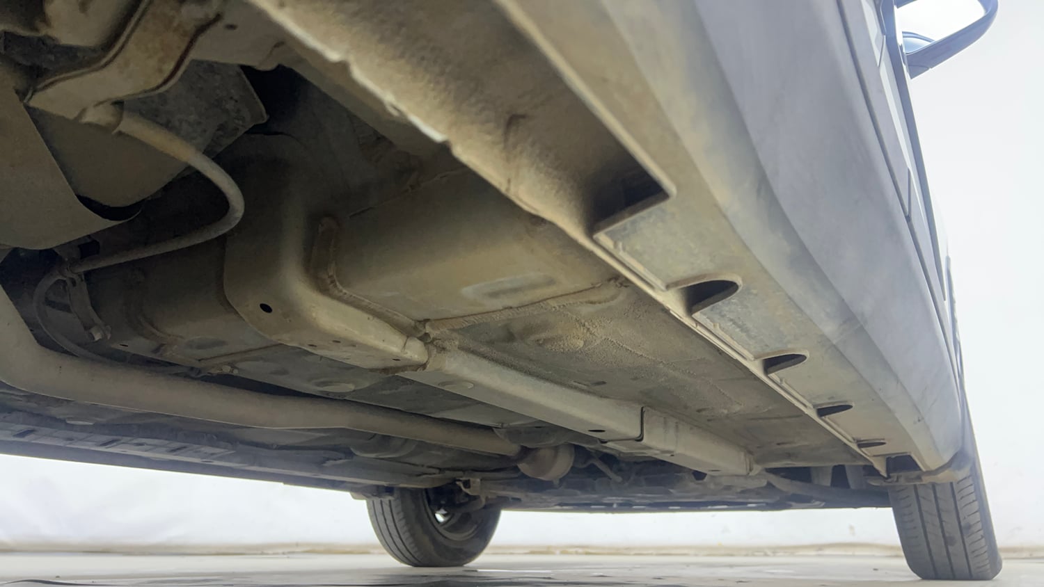 Used 2025 Hyundai Exter SX (O) Connect 1.2 MT Petrol Manual extra REAR RIGHT UNDERBODY VIEW