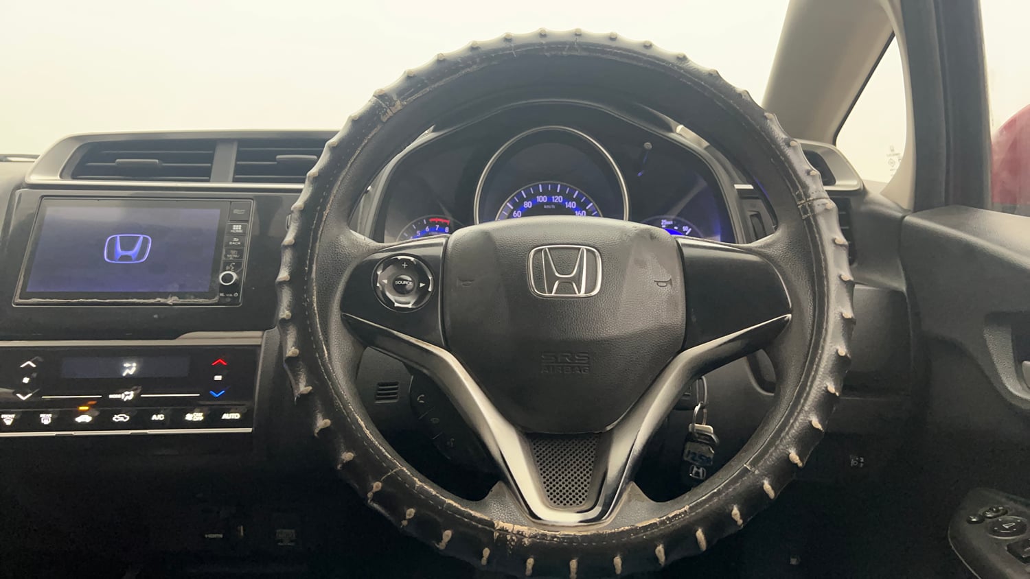 Used 2019 Honda WR-V VX MT Petrol Petrol Manual interior STEERING VIEW
